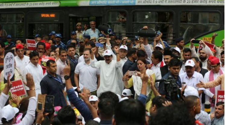 Rahul Gandhi and INDIA Bloc MPs detained during protest march to Election Commission for clean voter list